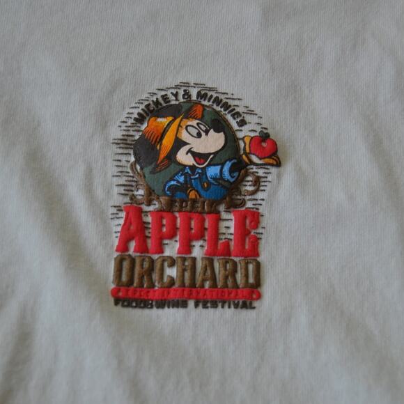 Disney Minnie Mouse Sweet as Pie Spirit Jersey - Picture 6 of 11